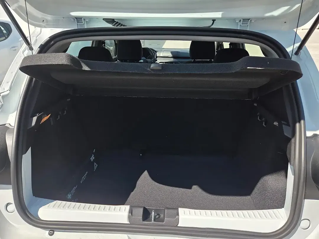 Dacia Sandero TCe Essential - Thumbnail 14