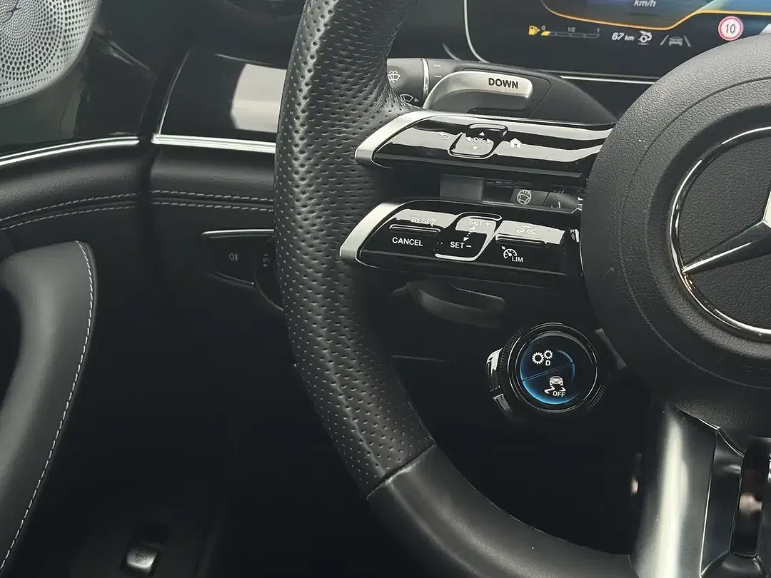 Mercedes-Benz AMG GT 53 4MATIC - Thumbnail 13
