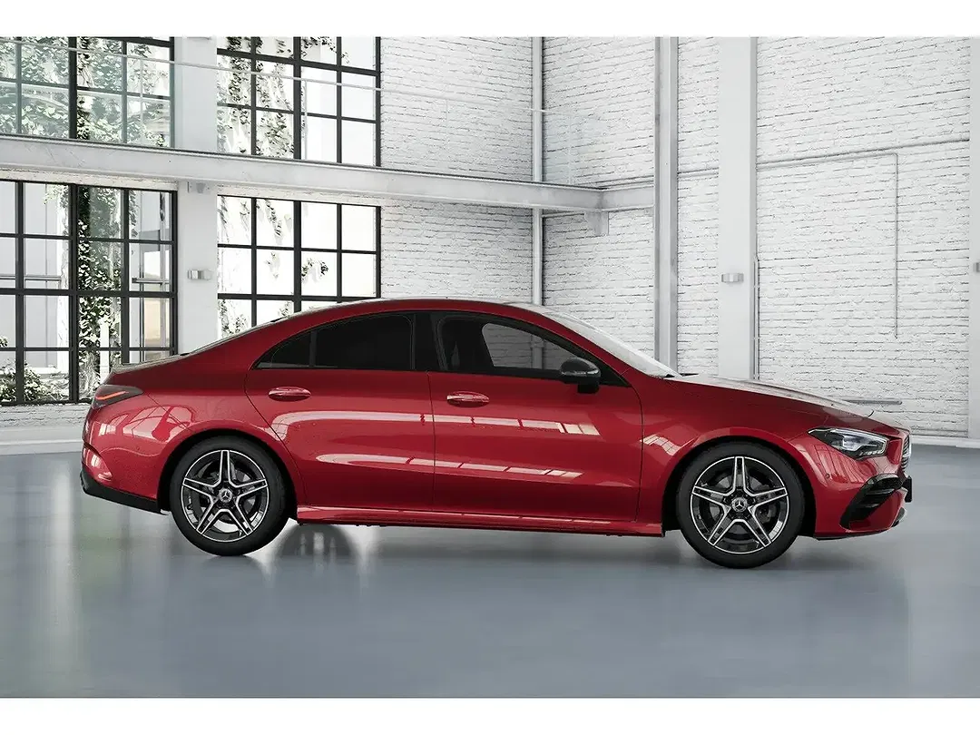 Mercedes-Benz CLA 180 - Thumbnail 8