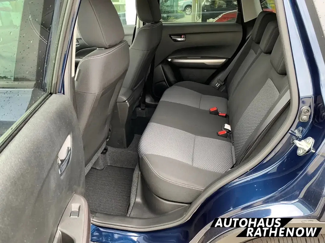 Suzuki Vitara MHEV 1.4 4x4 Comfort - Thumbnail 13