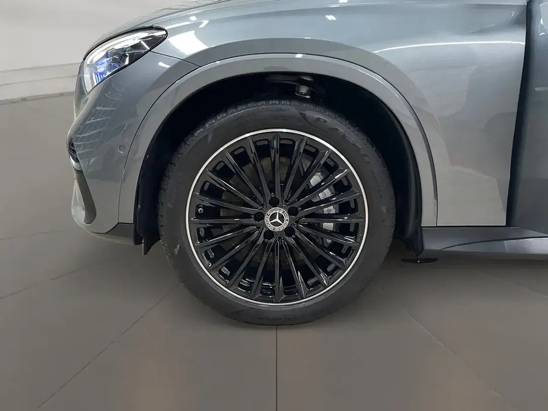 Mercedes-Benz GLC 300 4MATIC AMG MBUX Night - Thumbnail 11