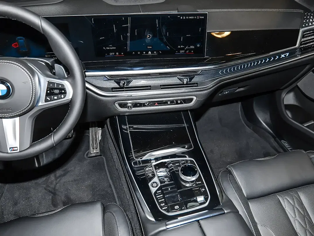 BMW X7 xDrive M Sport Pro - Thumbnail 14