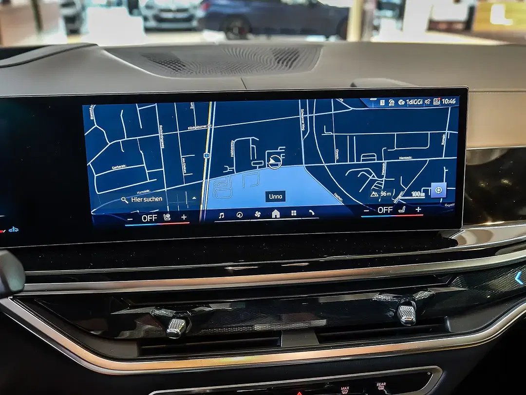BMW X7 xDrive M Sport Pro - Thumbnail 8