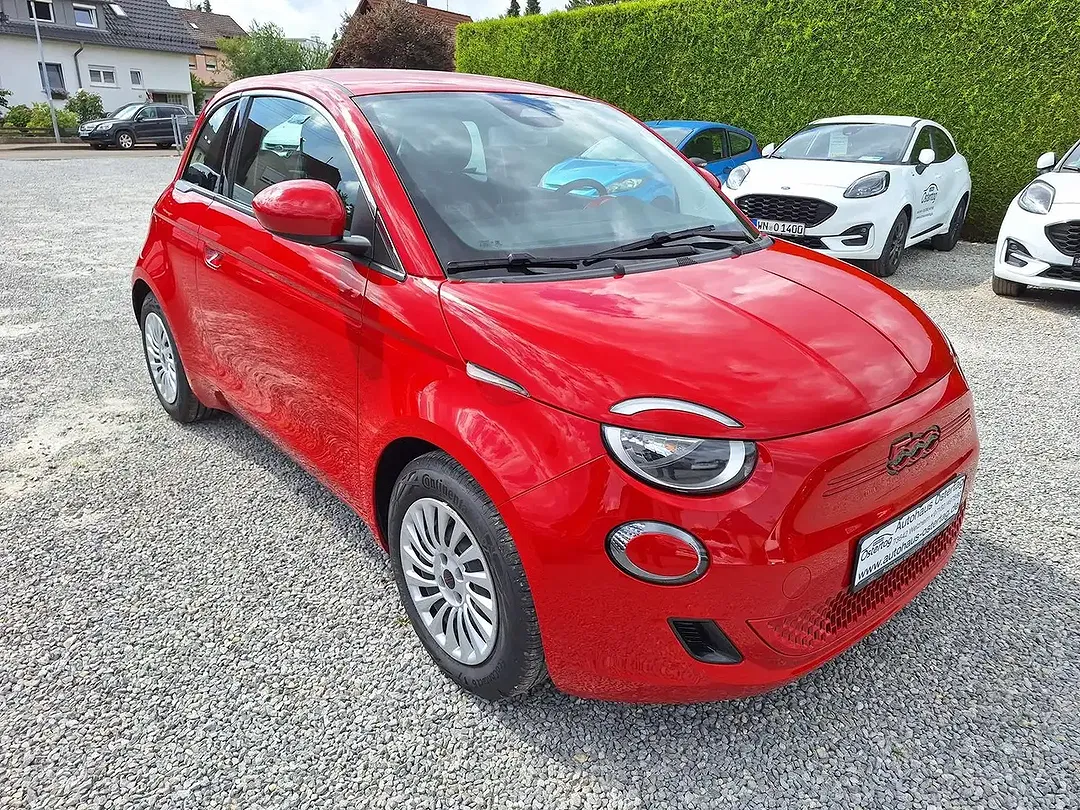 Fiat 500e RED - Thumbnail 6