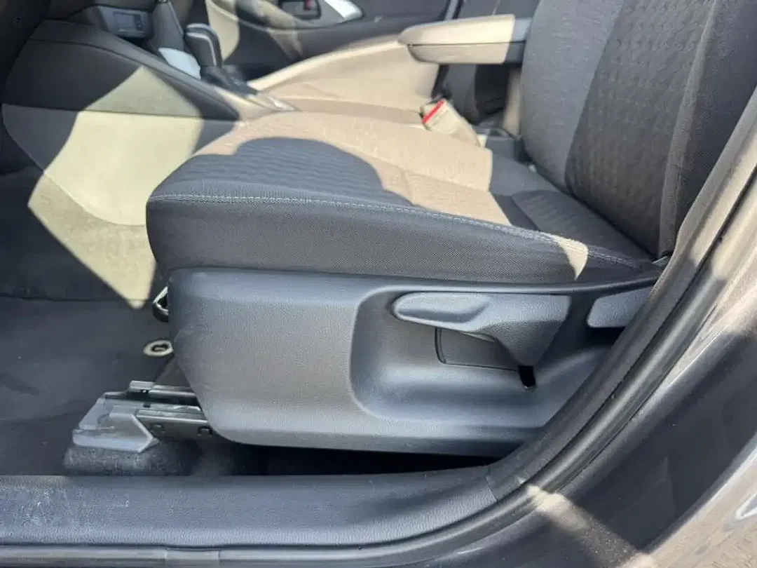Toyota Yaris 1.5 Hybrid - Thumbnail 12