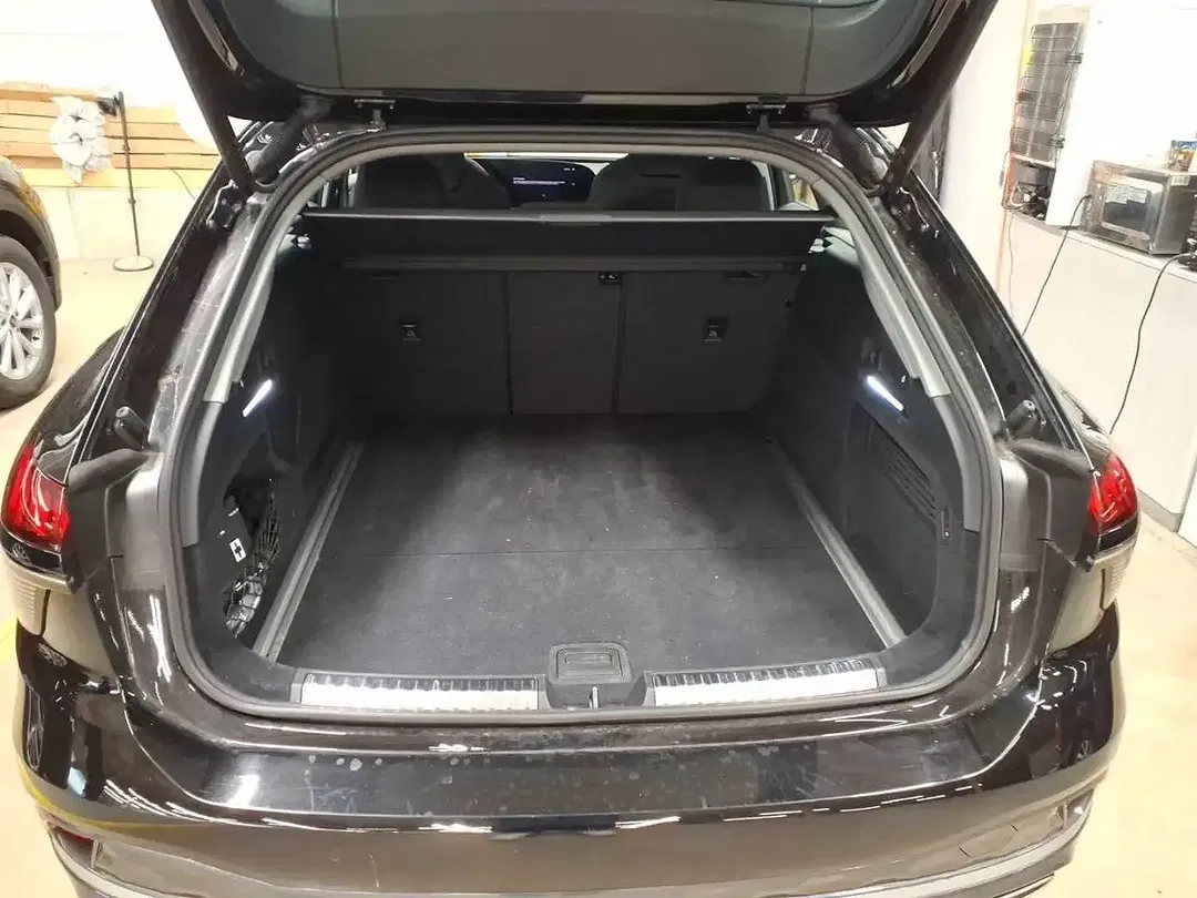 Audi A6 TFSI S tronic Matrix LED Avant - Thumbnail 9