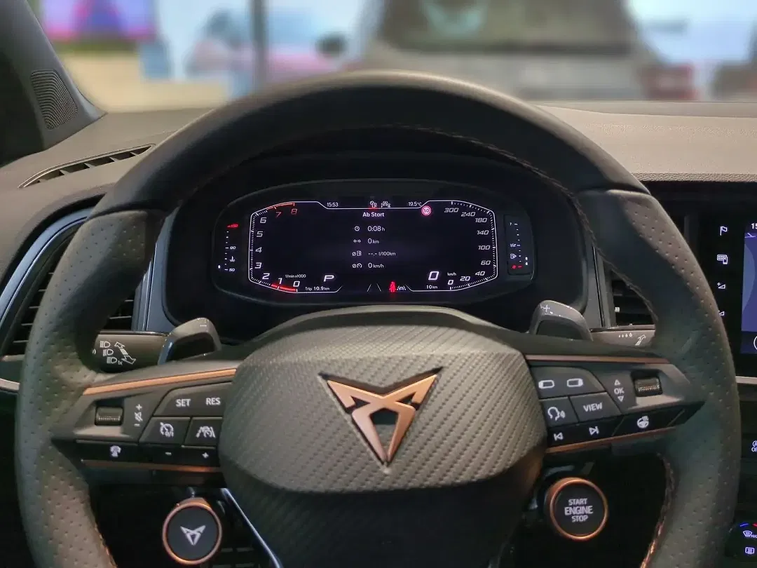 CUPRA Ateca 1.5 TSI DSG AUT - Thumbnail 9