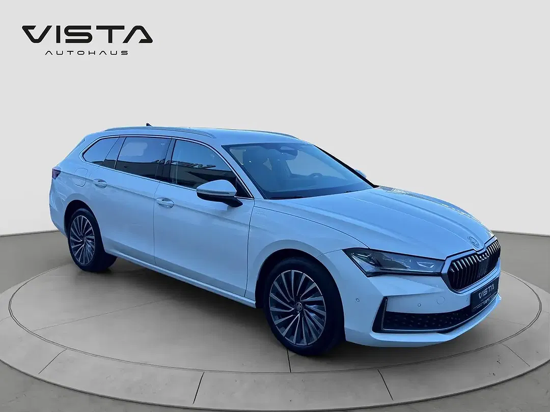 Skoda Superb 4x4 L&K - Thumbnail 3