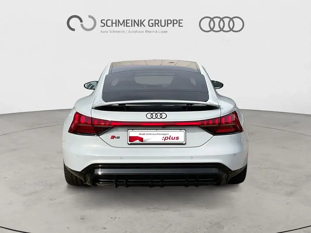 Audi RS e-tron GT - Thumbnail 4