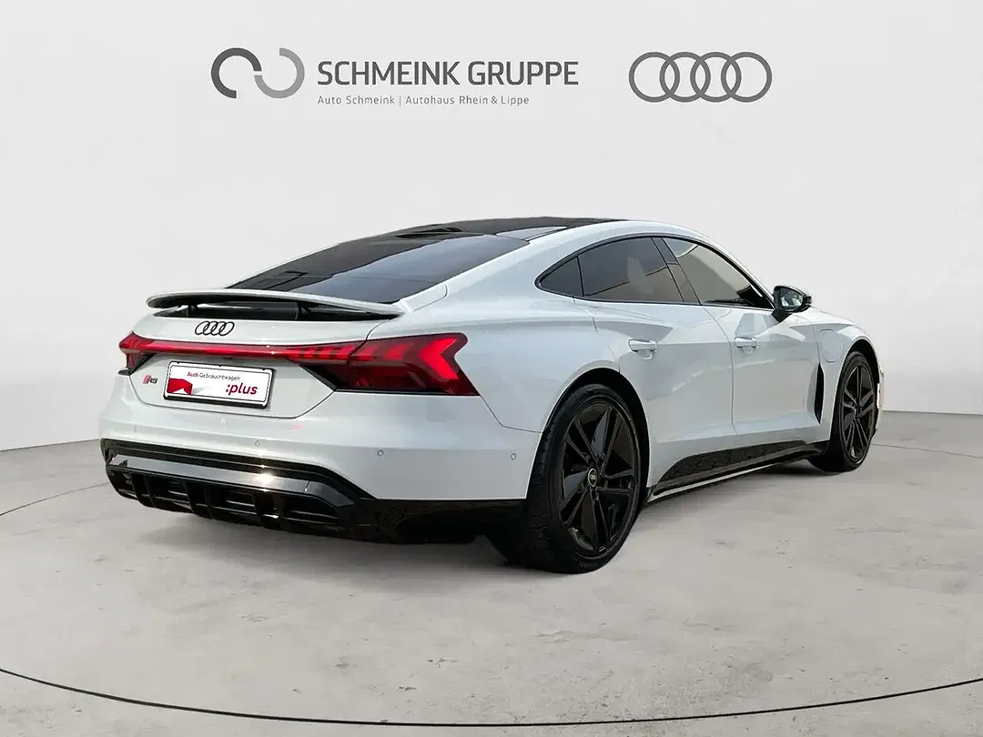 Audi RS e-tron GT - Thumbnail 5