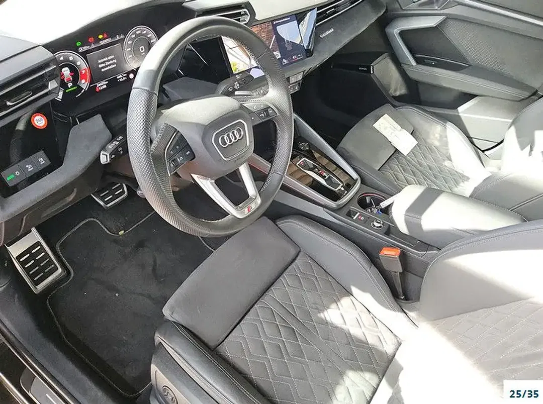 Audi S3 quattro - Thumbnail 10