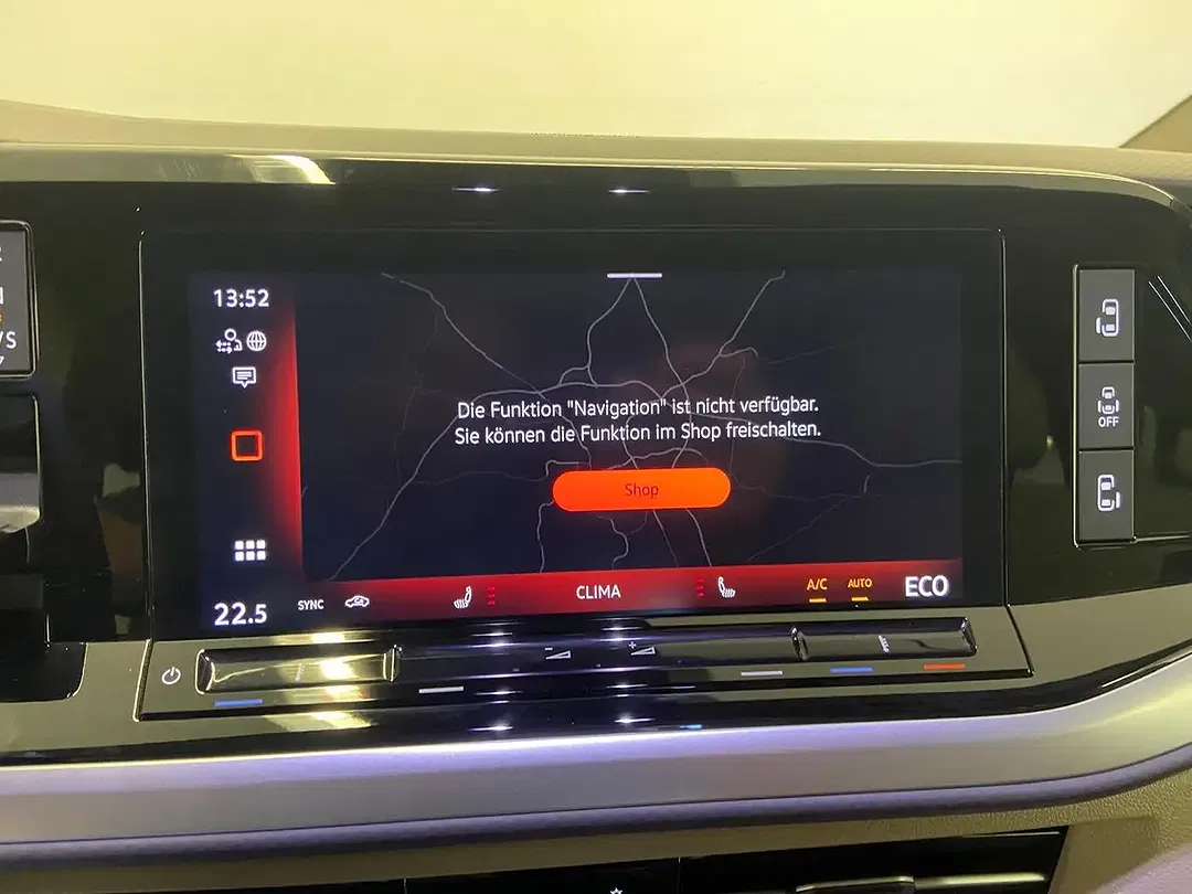 Volkswagen T7 Multivan eHybrid 4Motion Edition - Thumbnail 14