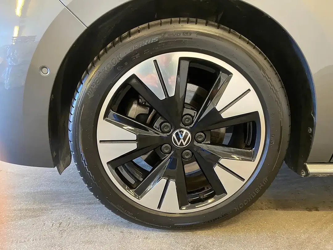 Volkswagen T7 Multivan eHybrid 4Motion Edition - Thumbnail 3