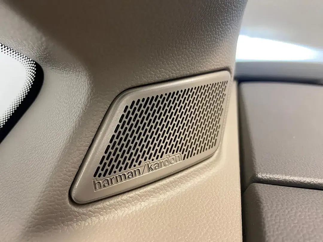 Volkswagen T7 Multivan eHybrid 4Motion Edition - Thumbnail 5