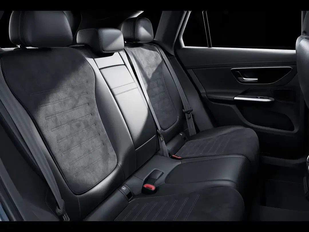 Mercedes-Benz GLC 300 4MATIC AMG MBUX - Thumbnail 11