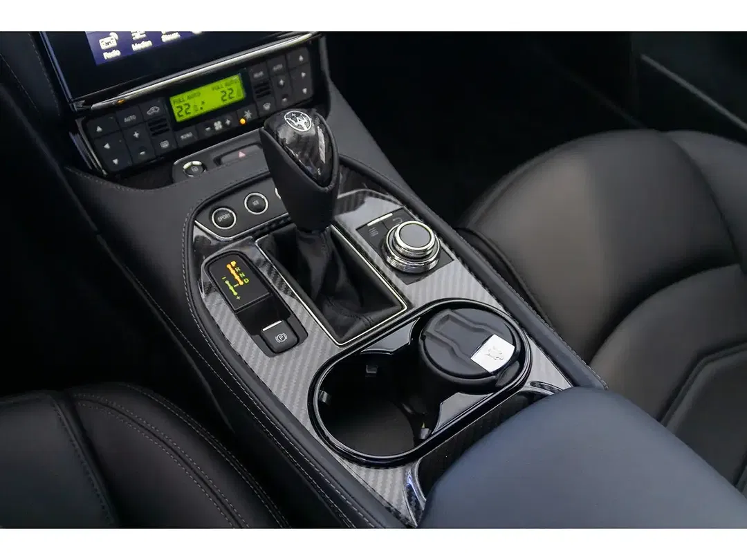Maserati GranTurismo Sport - Thumbnail 12