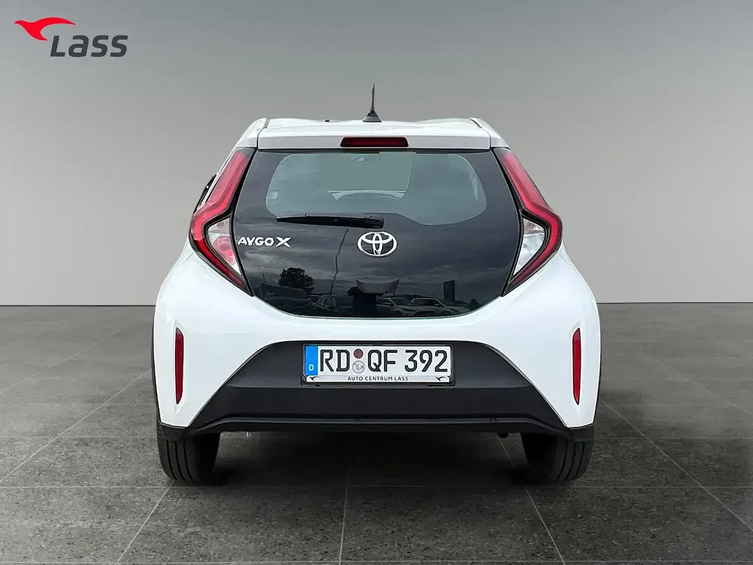 Toyota Aygo Business Edition - Thumbnail 4