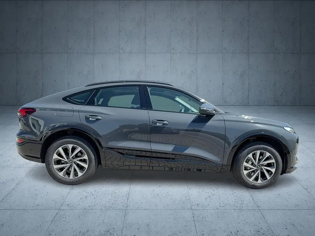 Audi Q6 e-tron Sportback - Thumbnail 6