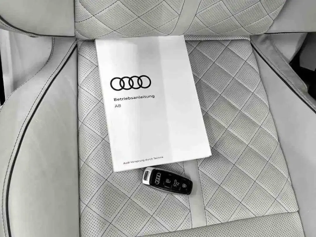 Audi S8 4.0 quattro Matrix LED - Thumbnail 13