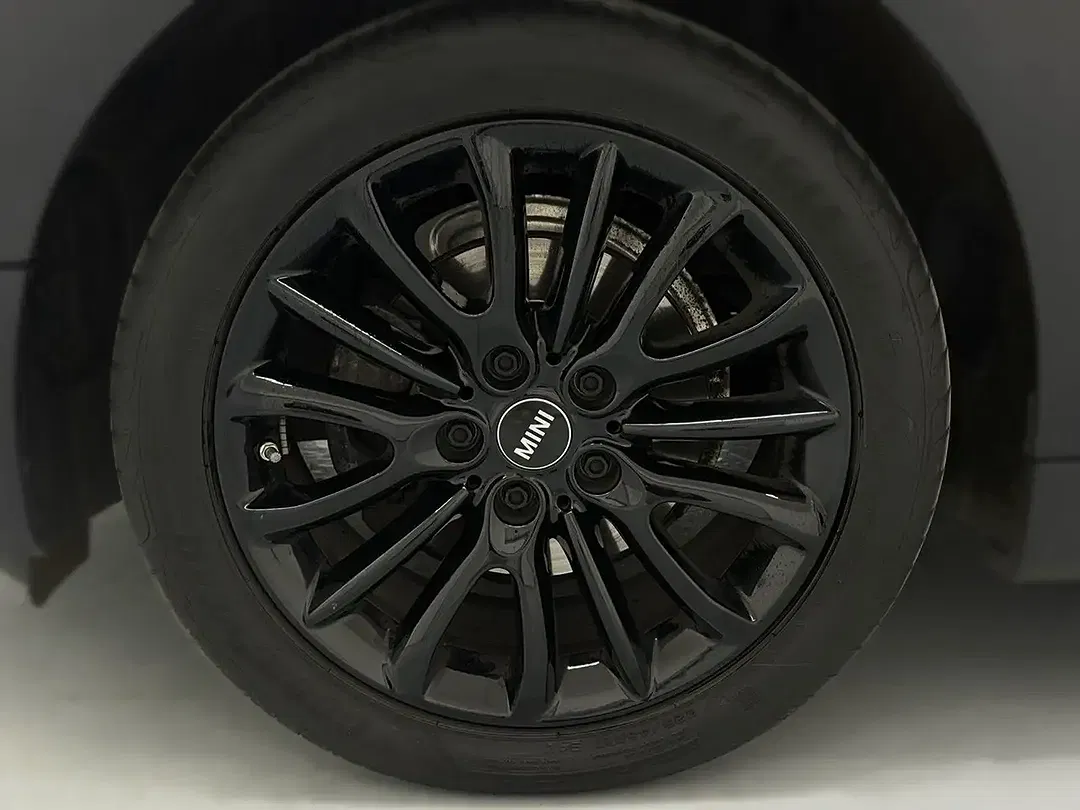 MINI Cooper Clubman - Thumbnail 5