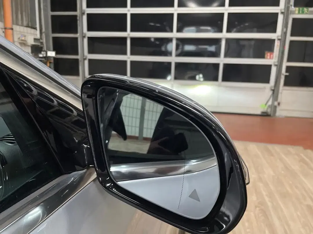 Mercedes-Benz E 220 MBUX Avantgarde - Thumbnail 19