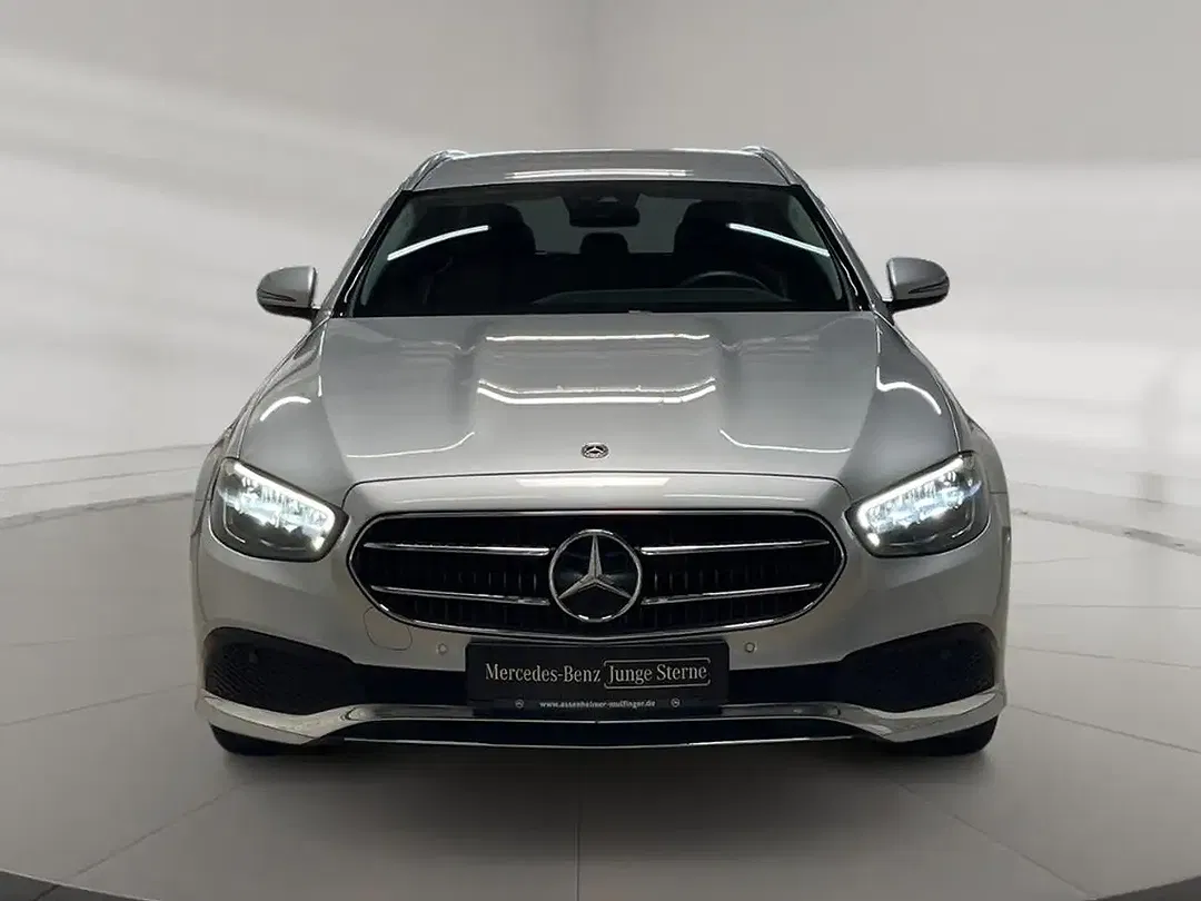 Mercedes-Benz E 220 MBUX Avantgarde - Thumbnail 5