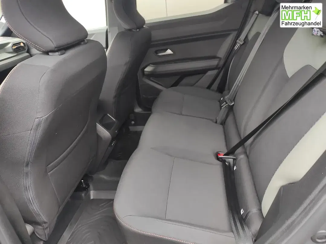 Dacia Duster Hybrid Extreme - Thumbnail 12