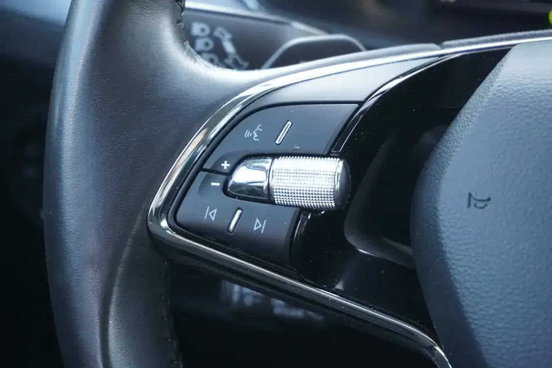 Skoda Superb 2.0 Combi - Thumbnail 12