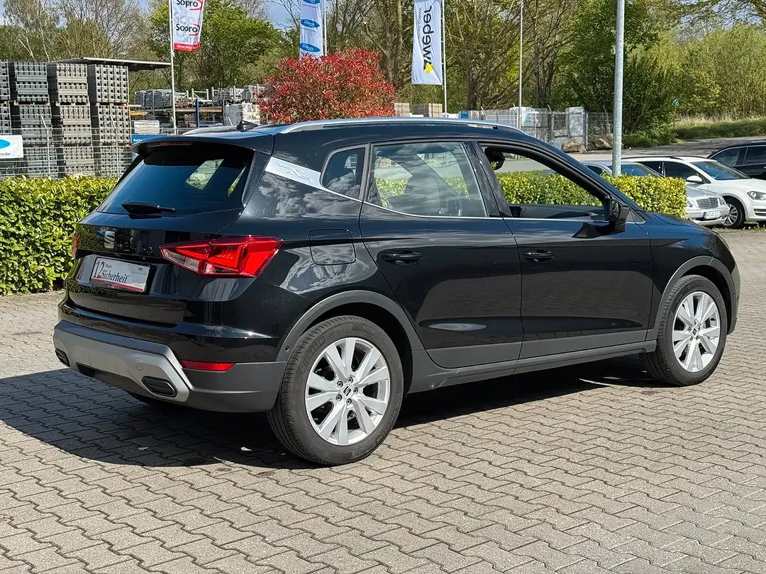 SEAT Arona Xperience - Thumbnail 11