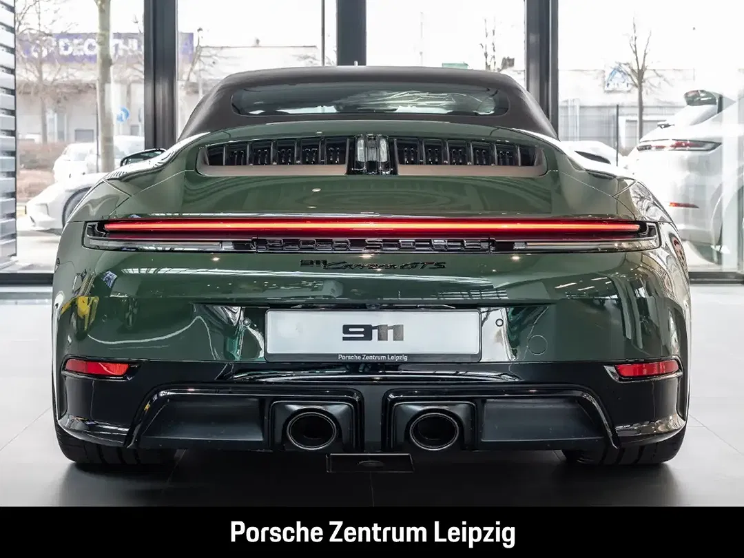 Porsche 992 Carrera GTS Cabriolet - Thumbnail 5