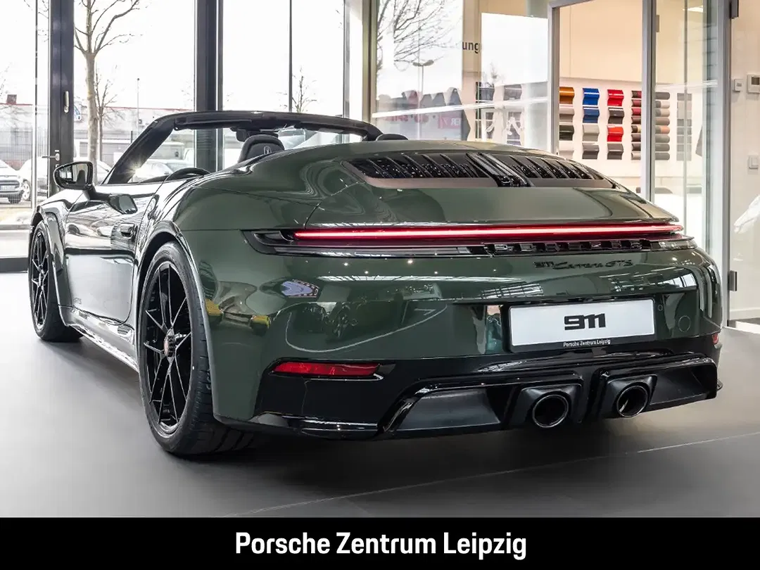 Porsche 992 Carrera GTS Cabriolet - Thumbnail 9