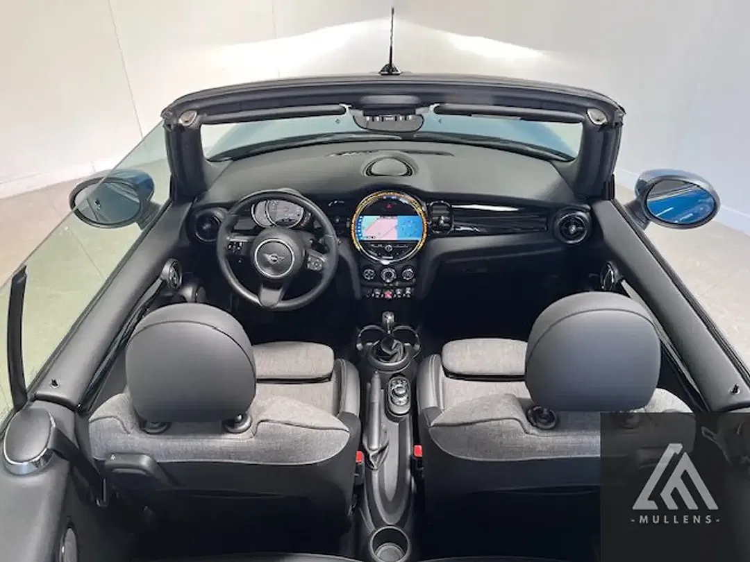 MINI Cooper Cabrio One - Thumbnail 10