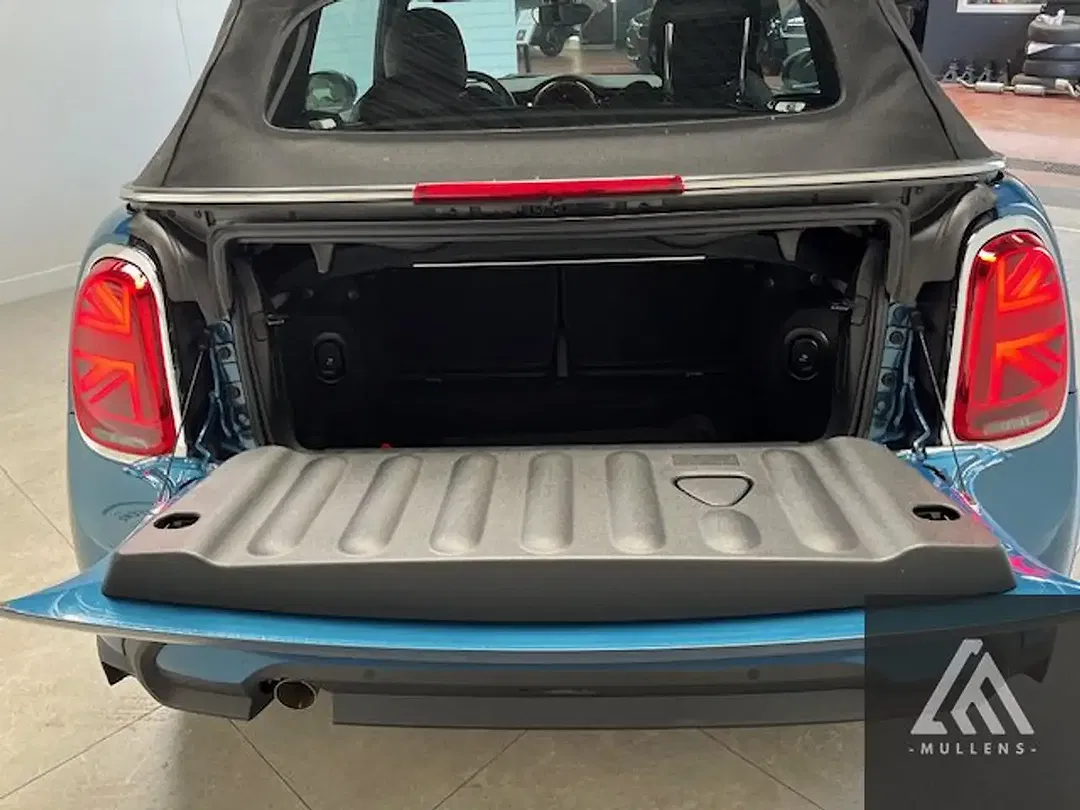 MINI Cooper Cabrio One - Thumbnail 9