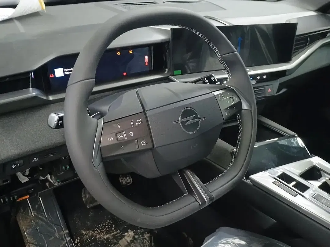 Opel Grandland X Hybrid Edition - Thumbnail 10