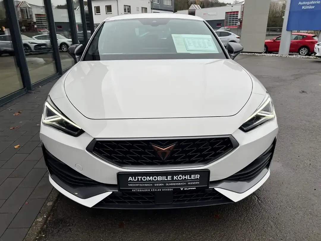 CUPRA Leon 1.5 eTSI Matrix LED - Thumbnail 2