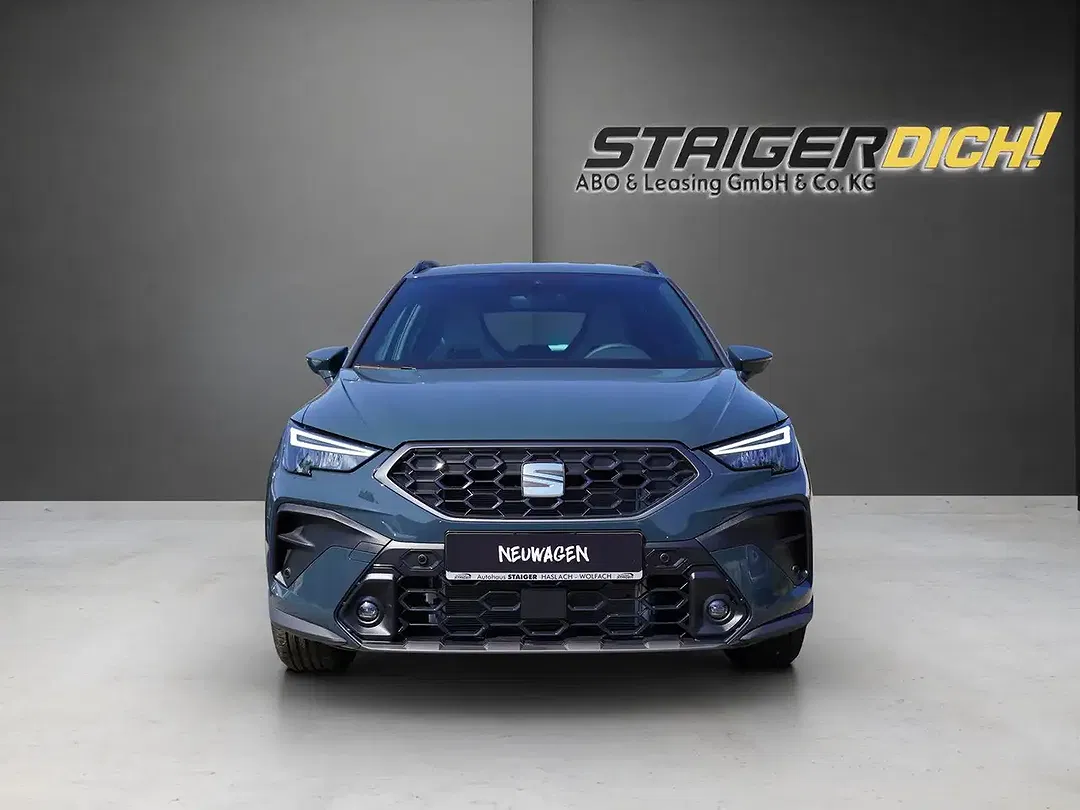 SEAT Arona 1.5 TSI DSG FR Premium - foto 1