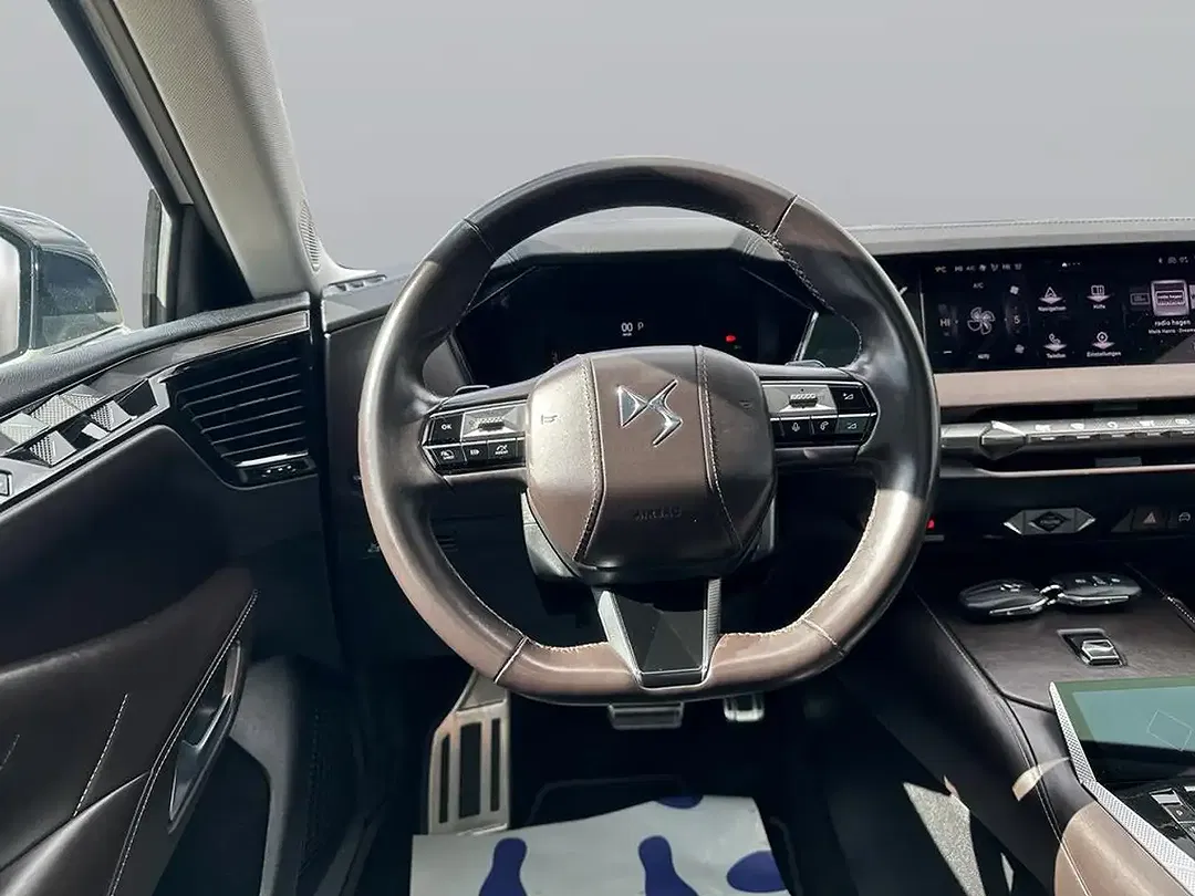 DS Automobiles DS 4 - Thumbnail 10