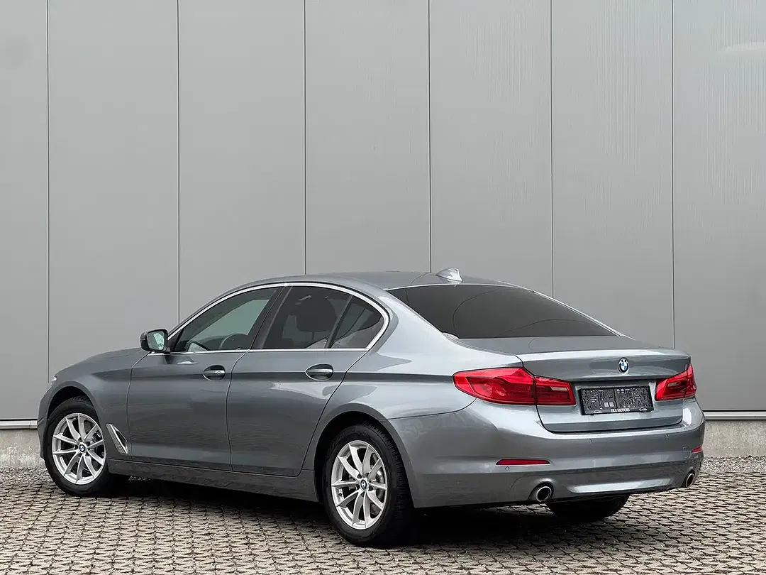 BMW 518 - foto 2