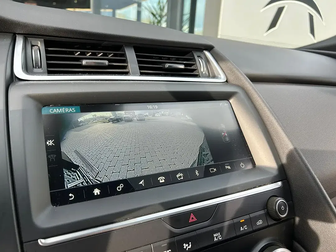 Jaguar E-Pace 2.0 4x4 Black - Thumbnail 12