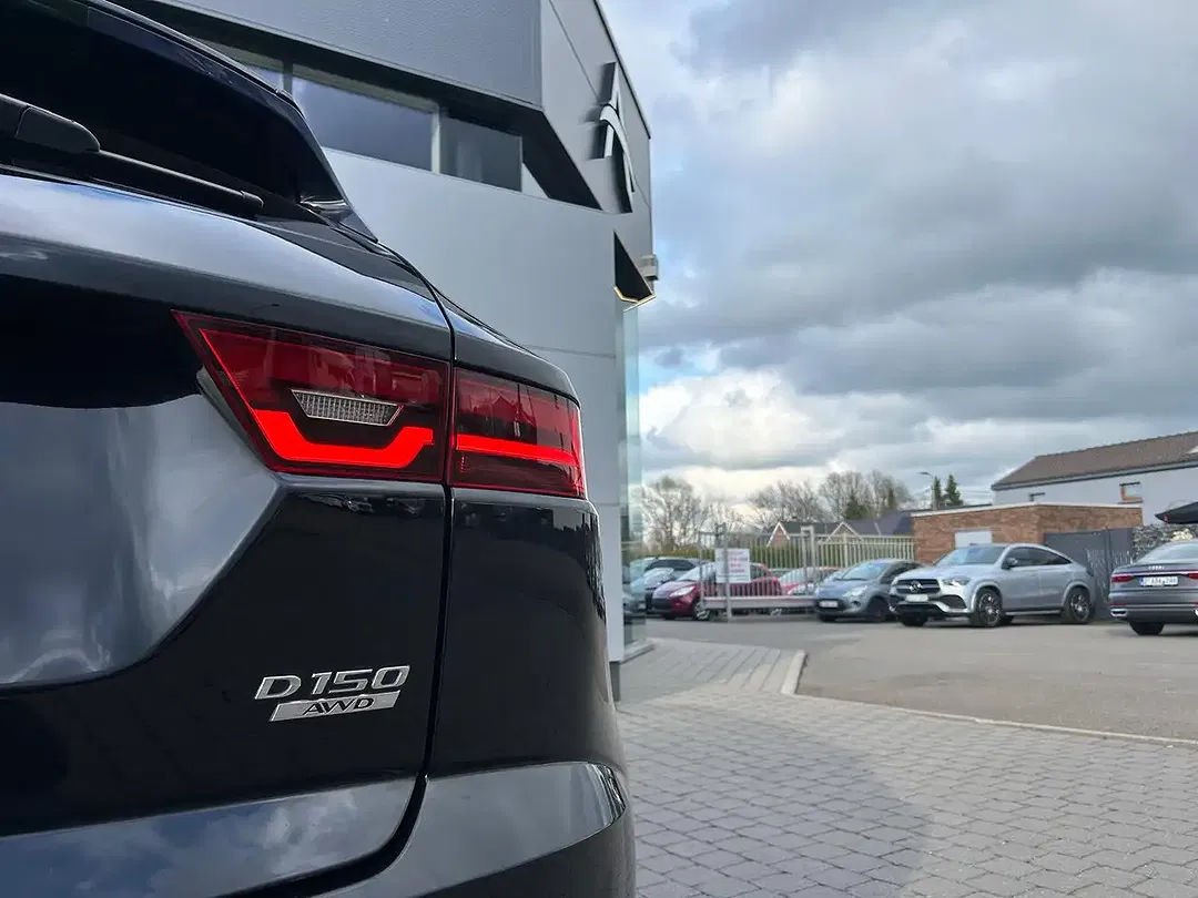 Jaguar E-Pace 2.0 4x4 Black - Thumbnail 14