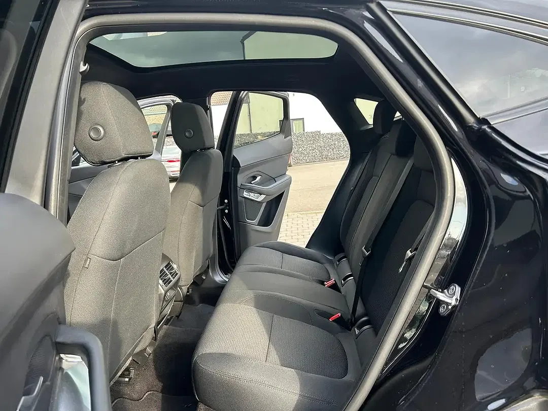 Jaguar E-Pace 2.0 4x4 Black - foto 15
