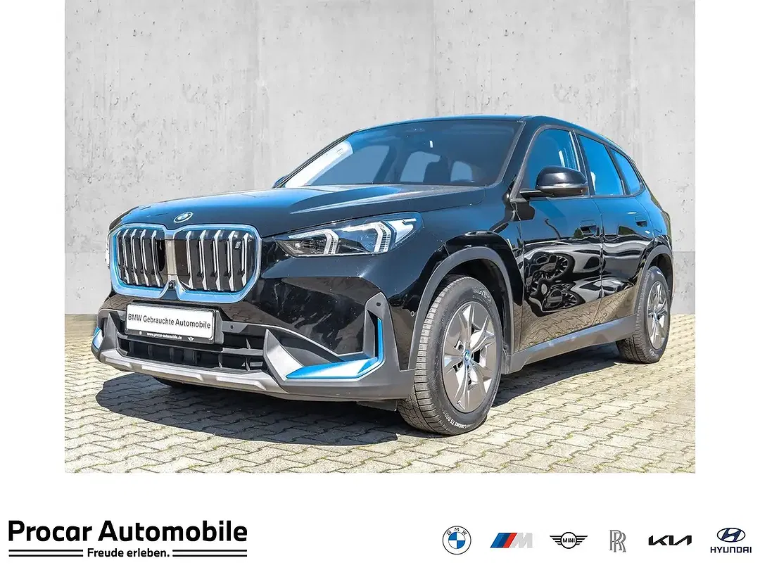 BMW iX1 xDrive - foto 1