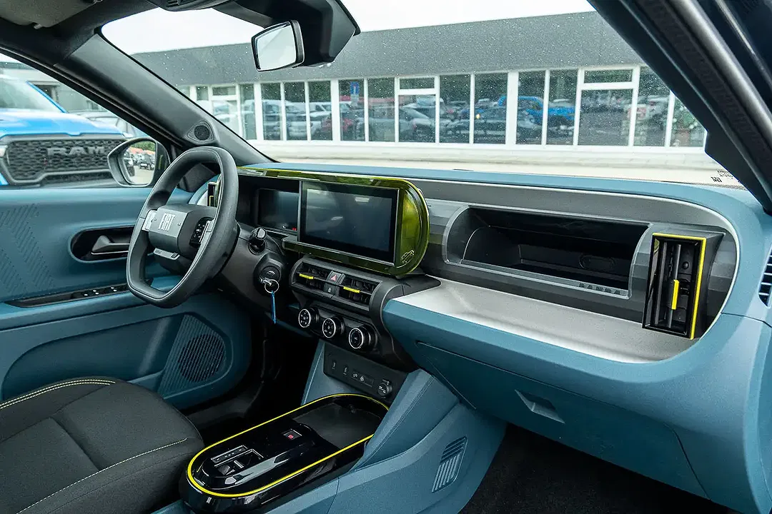 Fiat Grande Panda Hybrid Icon - Thumbnail 13