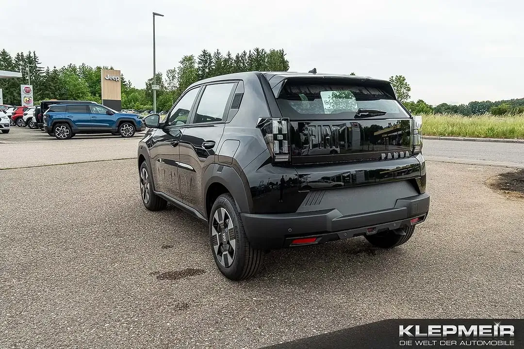 Fiat Grande Panda Hybrid Icon - Thumbnail 7