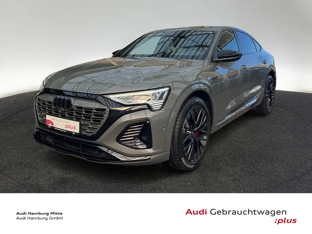 Audi Q8 55 e-tron quattro Sportback S line - foto 1