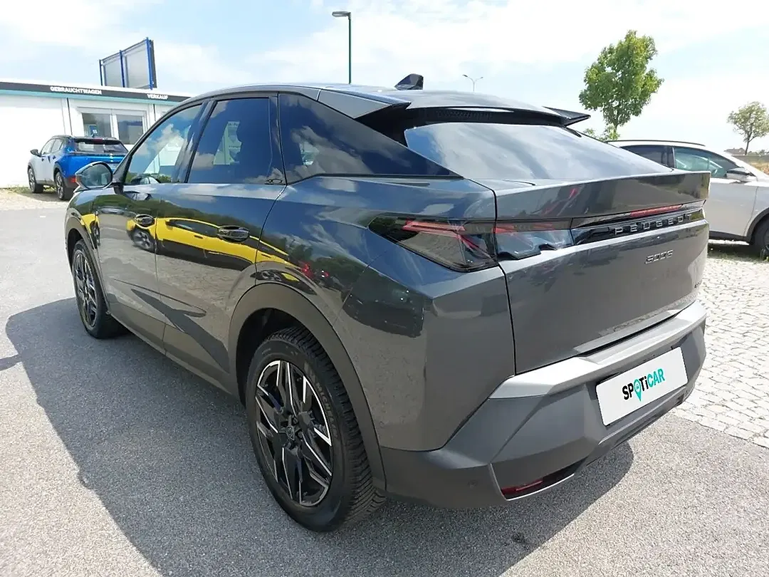 Peugeot 3008 136 Hybrid GT - Thumbnail 6