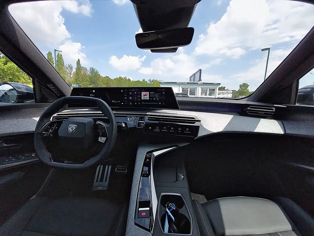 Peugeot 3008 136 Hybrid GT - Thumbnail 9