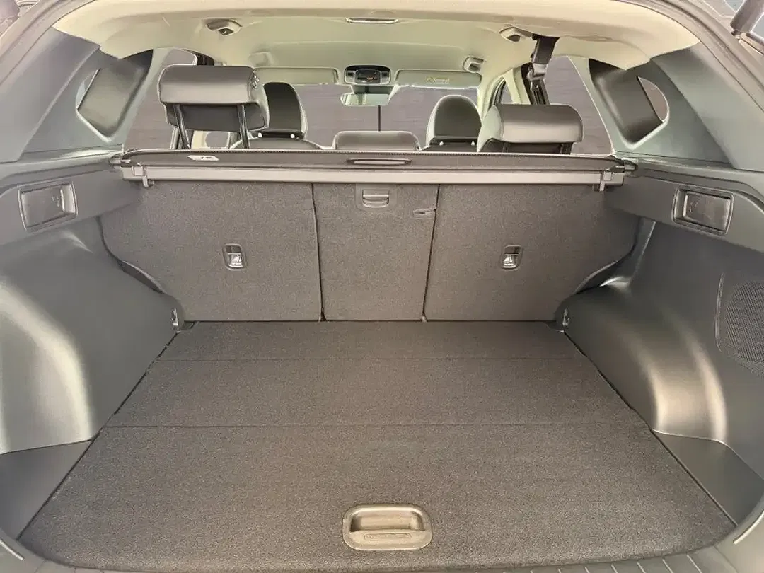 Hyundai TUCSON 1.6 T-GDI Hybrid - Thumbnail 18