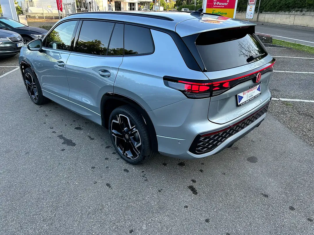 Volkswagen Tayron 2.0 TDI DSG 4Motion R-Line - Thumbnail 9