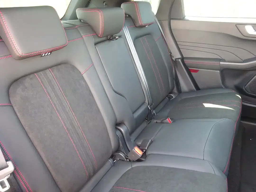 Ford Kuga 2.5 PHEV ST-Line X - Thumbnail 9
